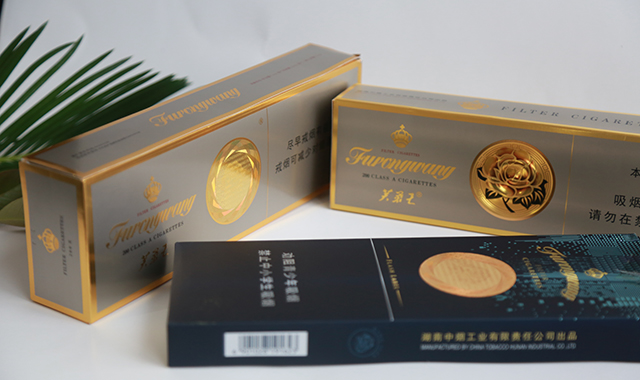 印刷公司在香煙包裝使用匯華產品